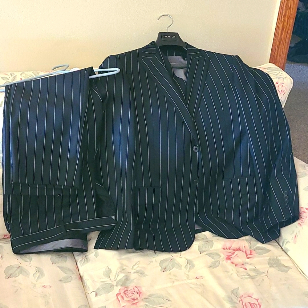 3 piece suit